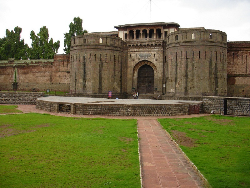 5 Reasons To Visit Shaniwar Wada – Pune